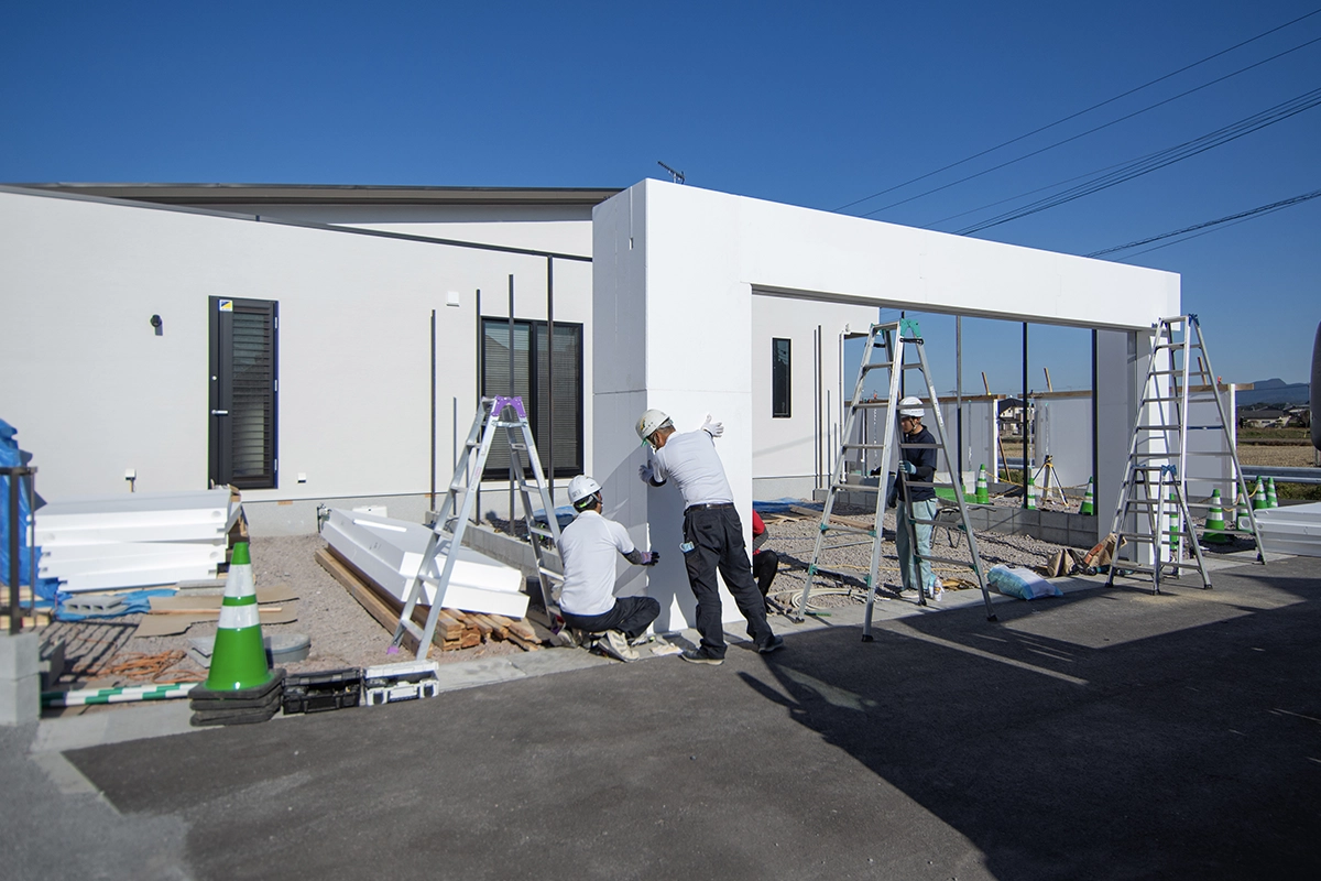 自社スタッフによる、設計から施工まで一貫した体制